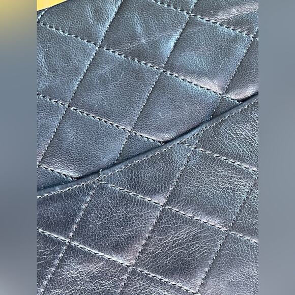 80s Vintage Chanel Lambskin Flap Bag - Picture 9 of 16